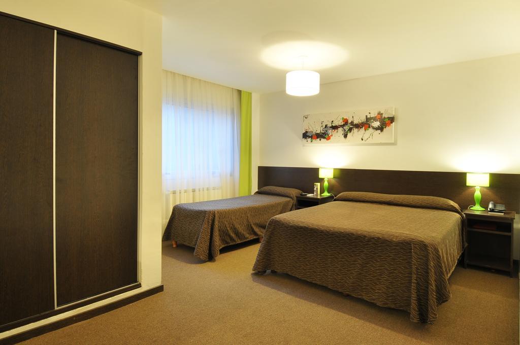 Los Sauces Hotel & Spa Villa Carlos Paz Extérieur photo